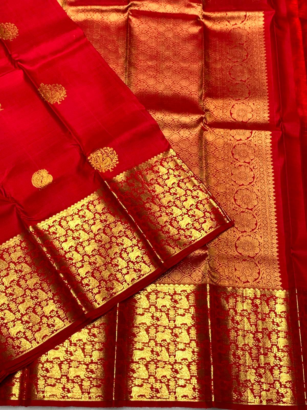 Seraglio Red Pure Banarasi Silk Saree With Exemplary Blouse Piece
