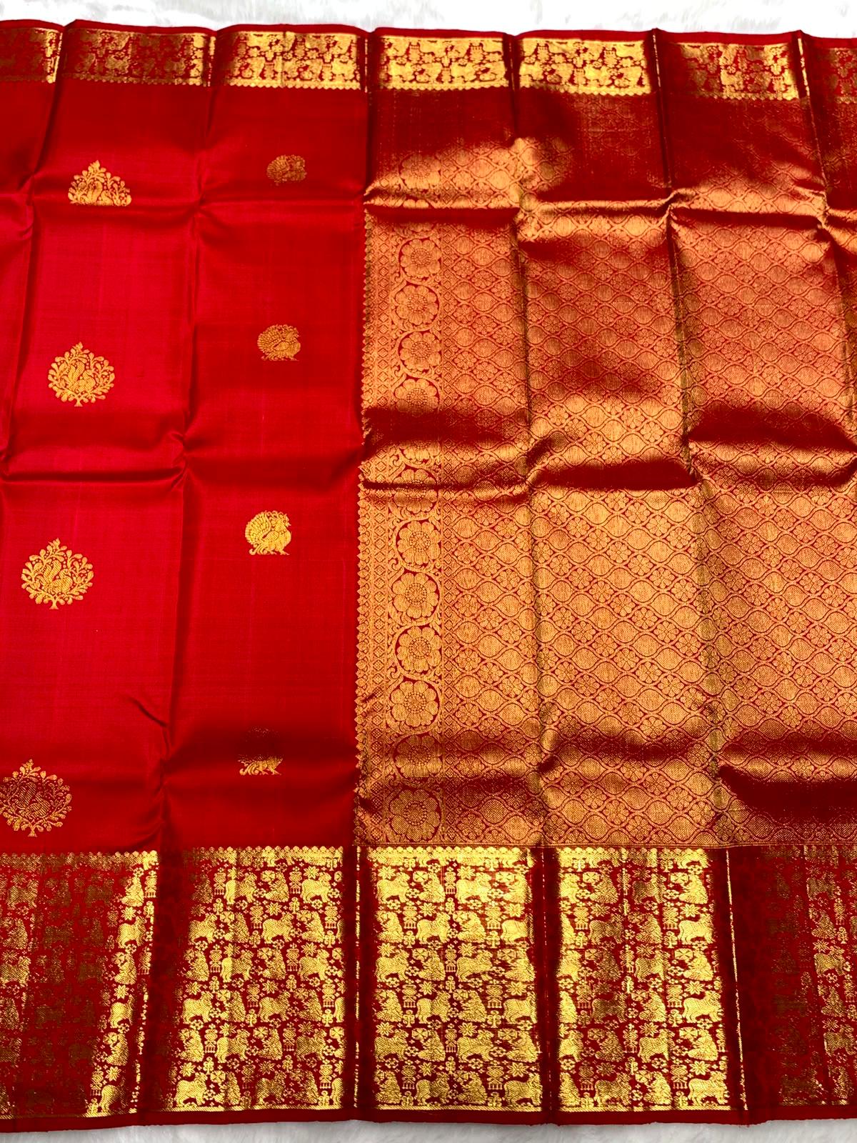 Seraglio Red Pure Banarasi Silk Saree With Exemplary Blouse Piece