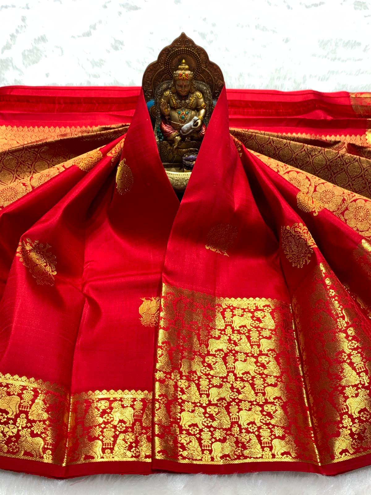 Seraglio Red Pure Banarasi Silk Saree With Exemplary Blouse Piece
