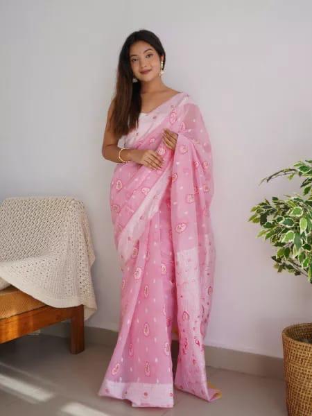 Symmetrical Baby Pink Cotton Silk Saree With Transcendent Blouse Piece