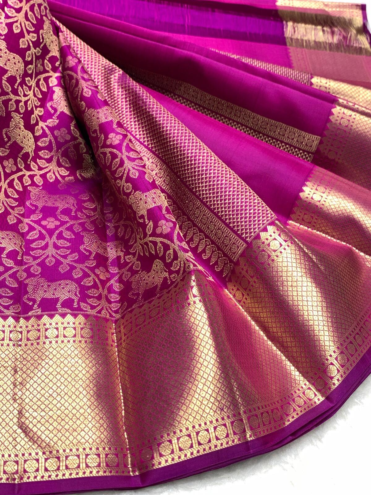 Precious Dark Pink Pure Banarasi Silk Saree With Sumptuous Blouse Piece