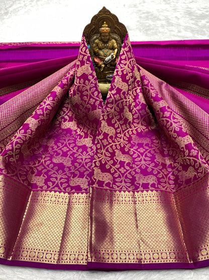 Precious Dark Pink Pure Banarasi Silk Saree With Sumptuous Blouse Piece