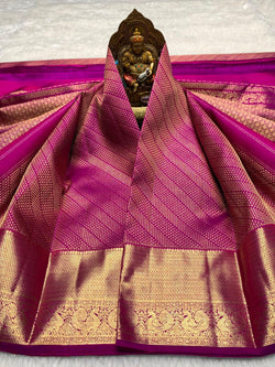 Glowing Dark Pink Pure Banarasi Silk Saree With Quintessential Blouse Piece