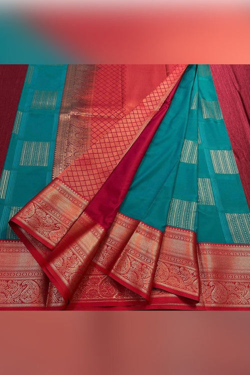 Load image into Gallery viewer, Amazing Rama Soft Silk Saree With Invaluable Blouse Piece
