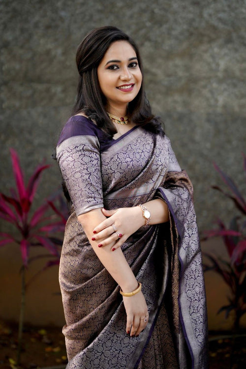 Load image into Gallery viewer, Gorgeous Purple Soft Silk Saree With Impressive Blouse Piece
