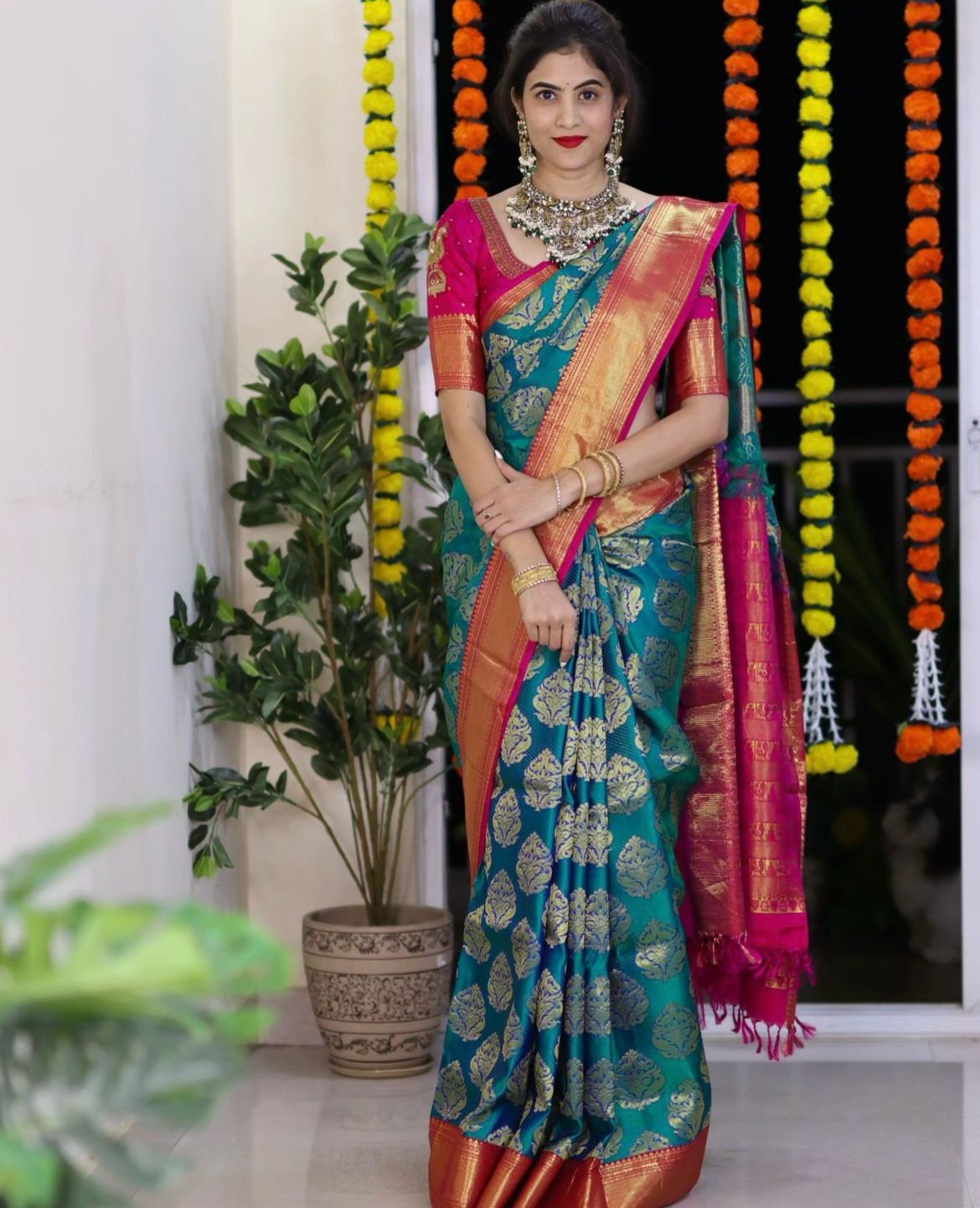 Transcendent Rama Soft Silk Saree With Radiant Blouse Piece