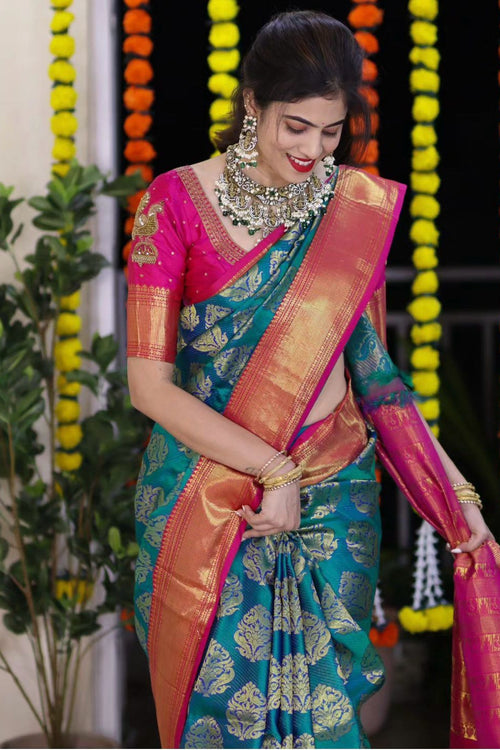 Load image into Gallery viewer, Transcendent Rama Soft Silk Saree With Radiant Blouse Piece
