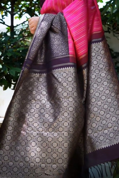 Load image into Gallery viewer, Transcendent Dark Pink Soft Silk Saree With Exemplary Blouse Piece
