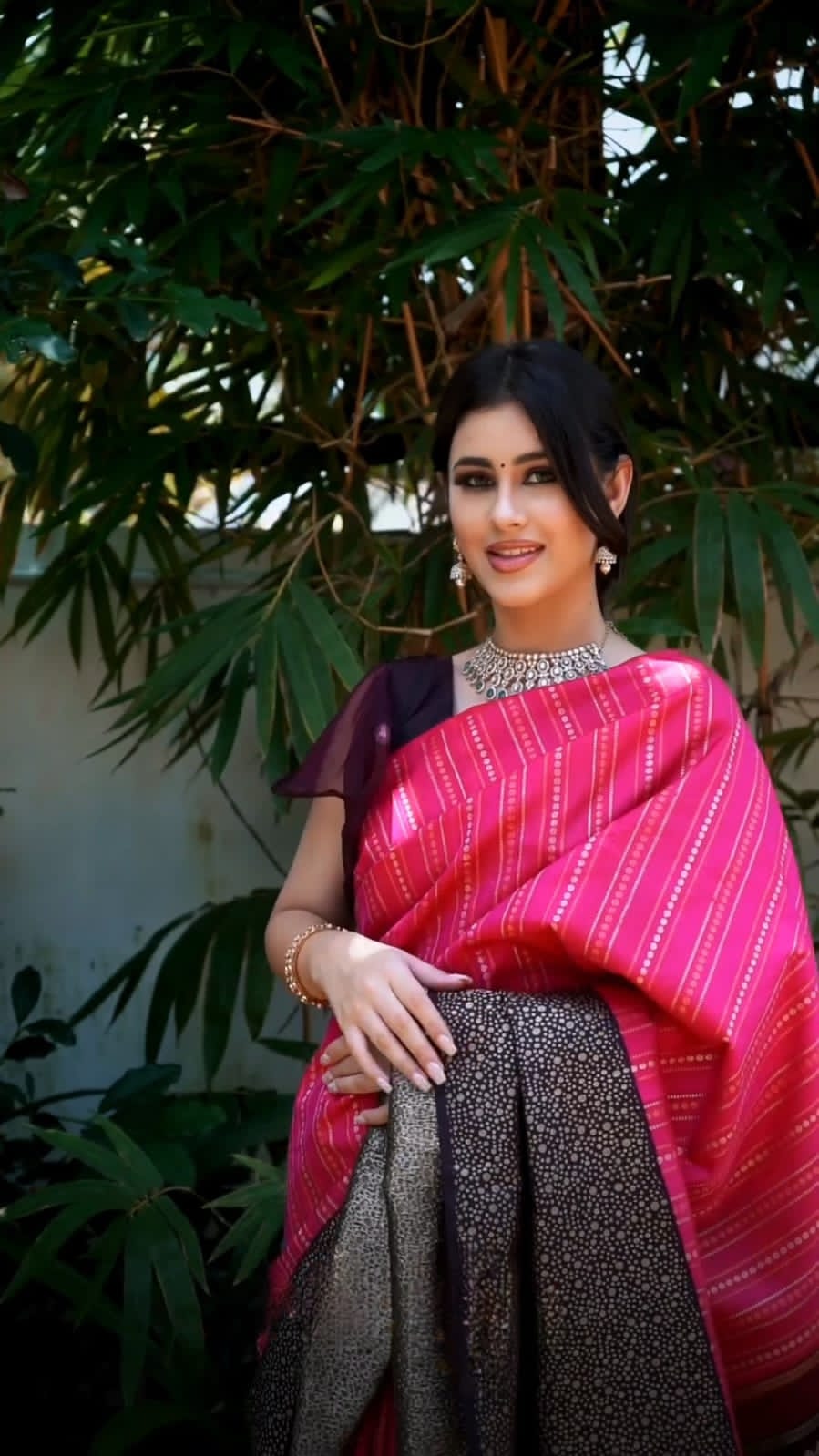 Jayalakshmi Silks - Black saree with Pink blouse. | Facebook