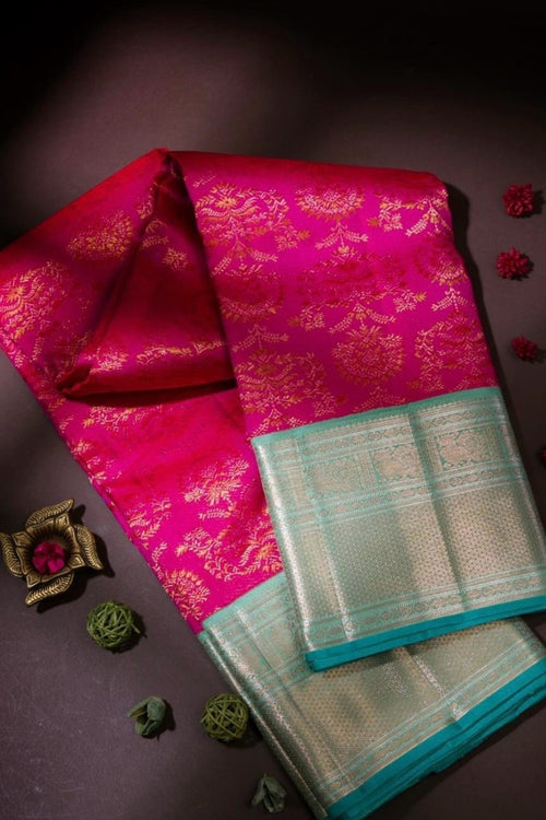 Load image into Gallery viewer, Staggering Dark Pink Soft Silk Saree With Aplomb Blouse Piece
