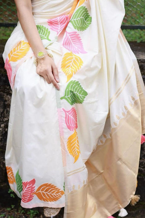 Load image into Gallery viewer, Sensational White Soft Silk Saree With Engrossing Blouse Piece
