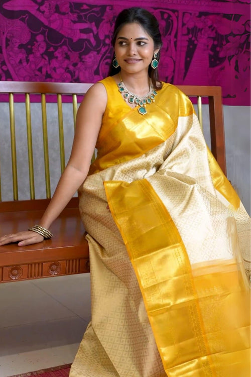 Load image into Gallery viewer, Adorable Beige Soft Silk Saree With Charming Blouse Piece
