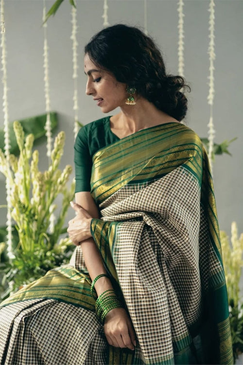 Load image into Gallery viewer, Glamorous Grey Soft Silk Saree With Dulcet Blouse Piece
