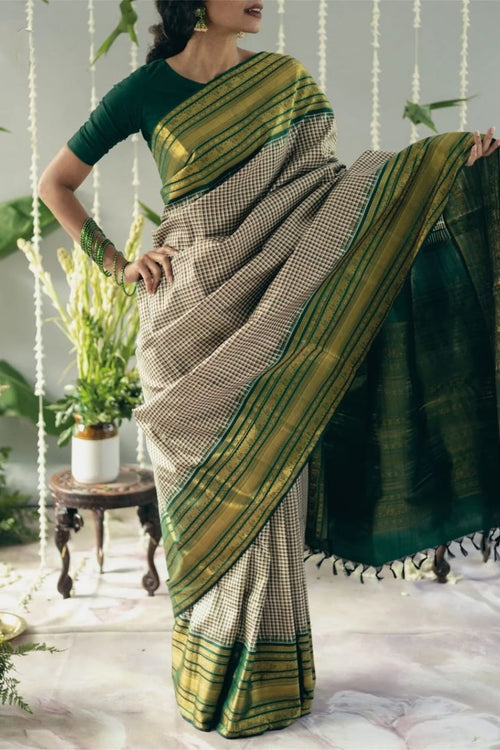 Load image into Gallery viewer, Glamorous Grey Soft Silk Saree With Dulcet Blouse Piece
