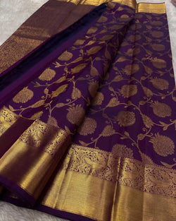 Majesty Purple Soft Banarasi Silk Saree With Prettiest Blouse Piece