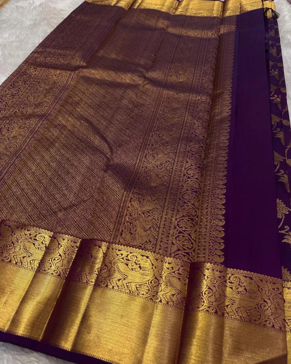 Majesty Purple Soft Banarasi Silk Saree With Prettiest Blouse Piece
