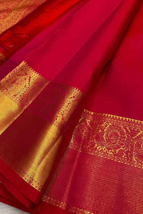 Load image into Gallery viewer, Mesmeric Red Soft Banarasi Silk Saree With Inspiring Blouse Piece
