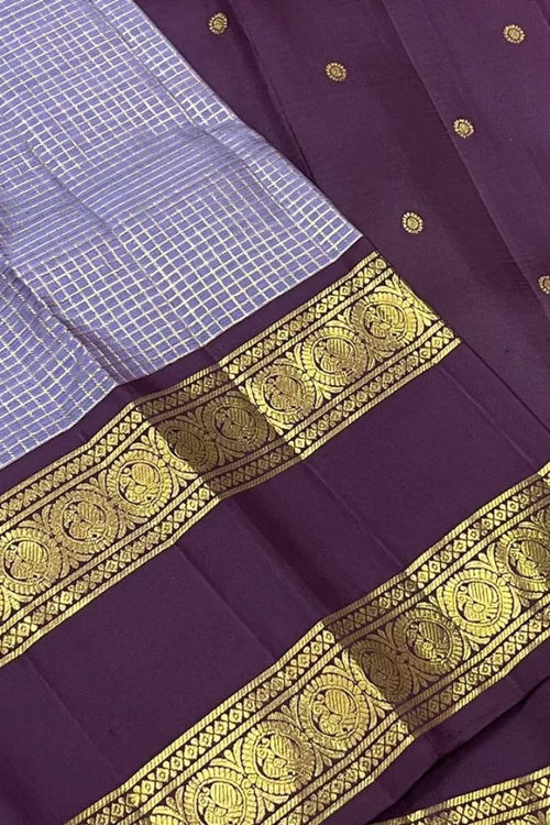 Load image into Gallery viewer, Moiety Lavender Soft Silk Saree With Transcendent  Blouse Piece
