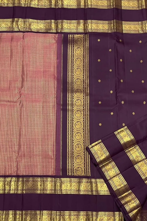 Load image into Gallery viewer, Scrumptious Peach Soft Silk Saree With Impressive Blouse Piece
