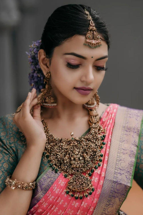 Load image into Gallery viewer, Phenomenal Dark Pink Soft Silk Saree With Intricate Blouse Piece
