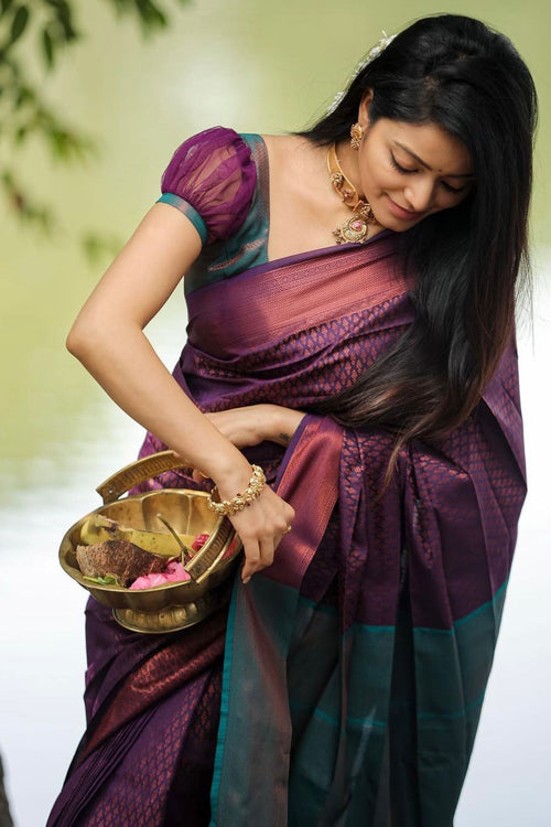 Load image into Gallery viewer, Enticing Purple Soft Silk Saree With Inspiring Blouse Piece
