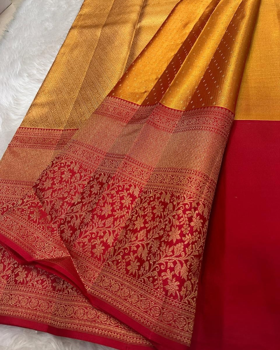Profuse Golden Soft Banarasi Silk Saree With Winsome Blouse Piece