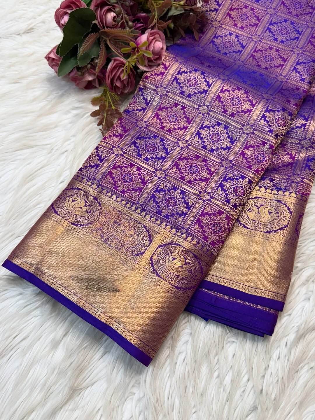 Surpassing Purple Soft Banarasi Silk Saree With Luxuriant Blouse Piece