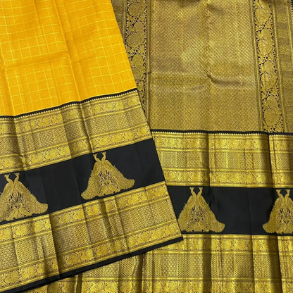 Sonorous Yellow Pure Zari Weaving Banarasi Silk Saree With Devastating Blouse Piece