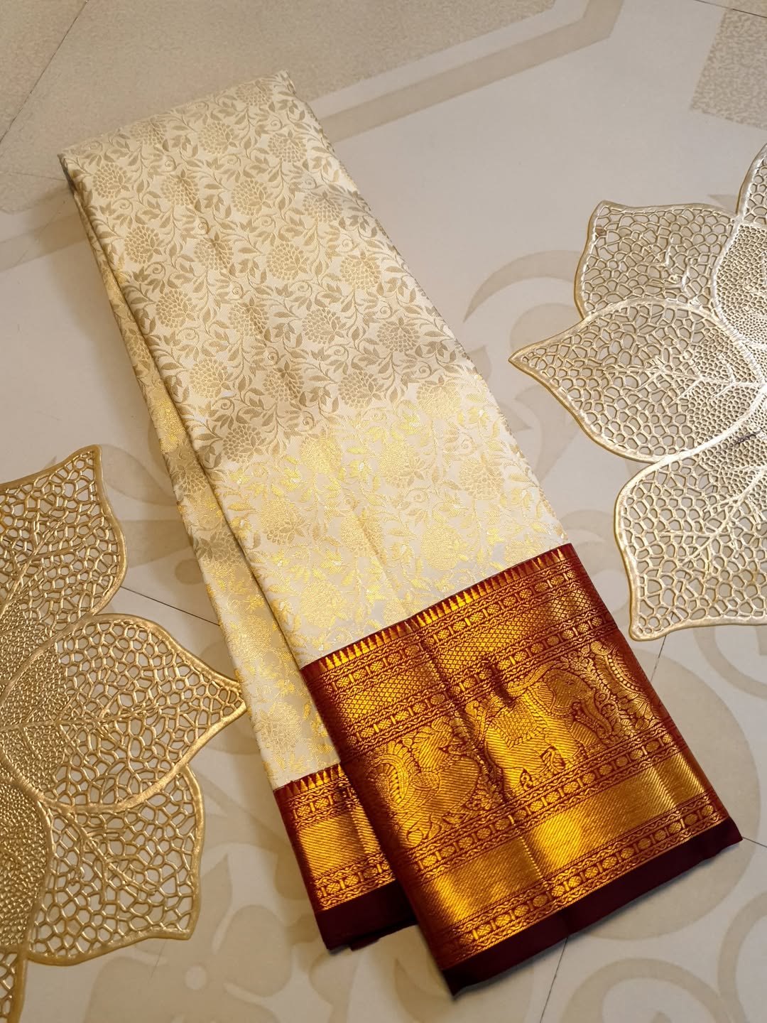 Cynosure Beige Pure Banarasi Silk Saree With Zephyr Blouse Piece