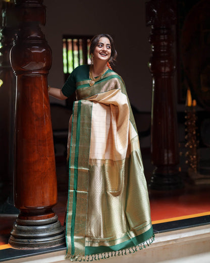 Entrancing Beige Pure Banarasi Silk Saree With Pleasurable Blouse Piece
