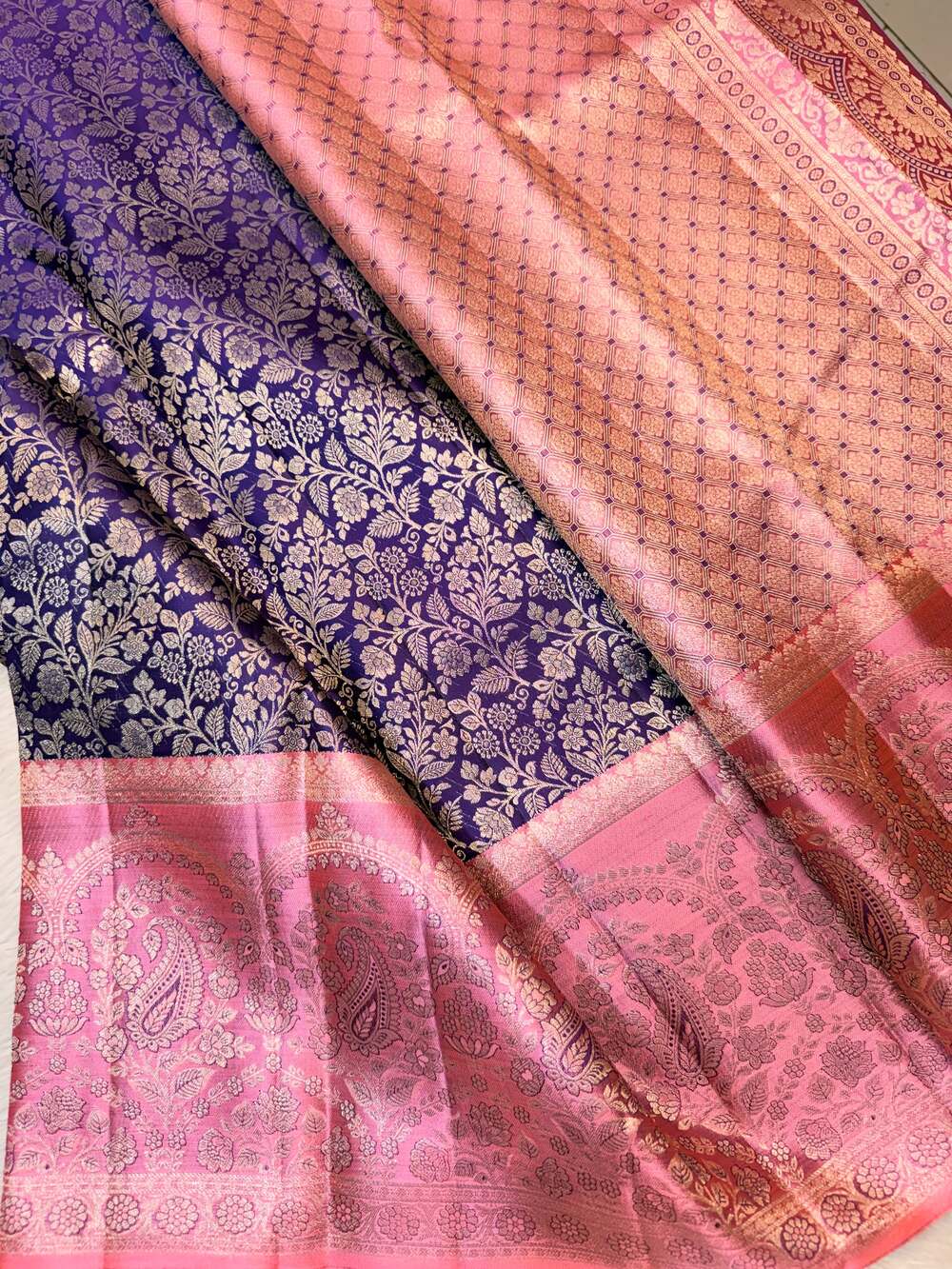 Lassitude Navy Blue Pure Banarasi Silk Saree With Snazzy Blouse Piece