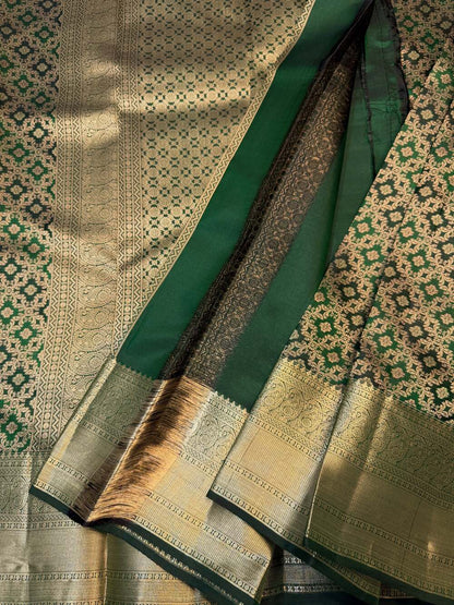 Traditional Dark Green Pure Banarasi Silk Saree With Epiphany Blouse Piece