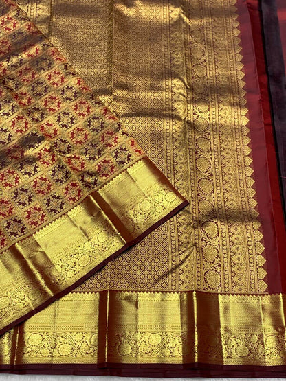 Rhapsody Wine Pure Banarasi Silk Saree With Delectable Blouse Piece