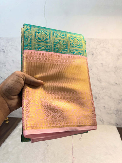 Ornate Sea Green Pure Banarasi Silk Saree With Enticing Blouse Piece