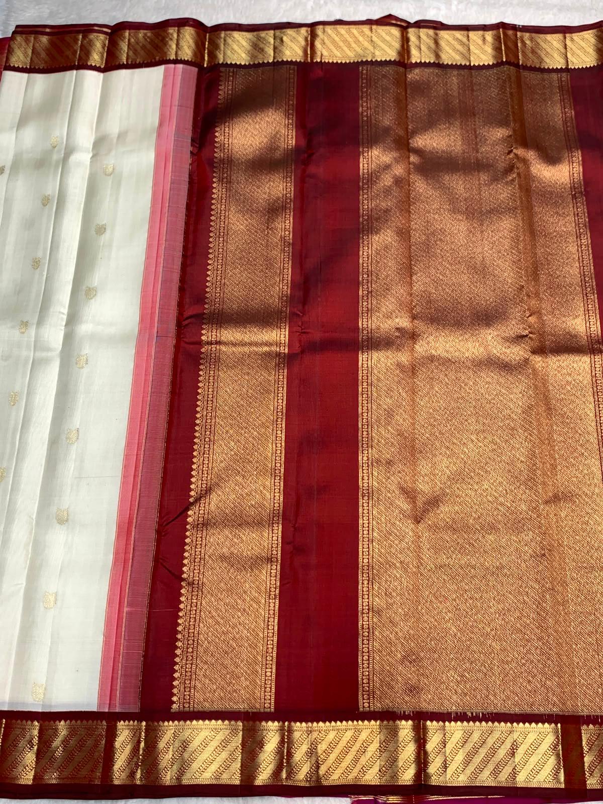 Proficient Beige Pure Banarasi Silk Saree With Surreptitious Blouse Piece
