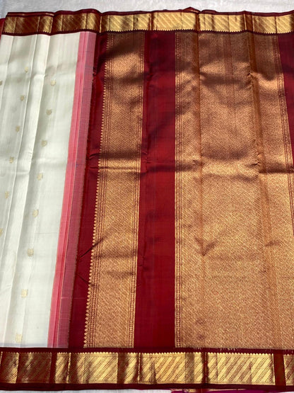 Proficient Beige Pure Banarasi Silk Saree With Surreptitious Blouse Piece