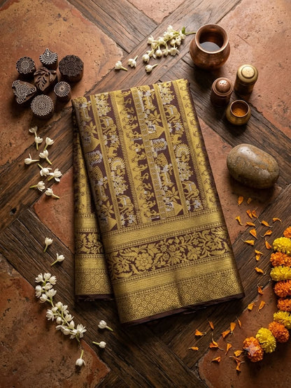 Vivacious Brown Pure Banarasi Silk Saree With Symmetrical Blouse Piece