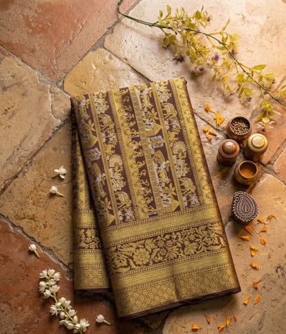 Vivacious Brown Pure Banarasi Silk Saree With Symmetrical Blouse Piece