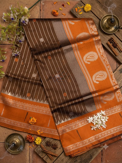 Dazzling Brown Pure Banarasi Silk Saree With Panoply Blouse Piece