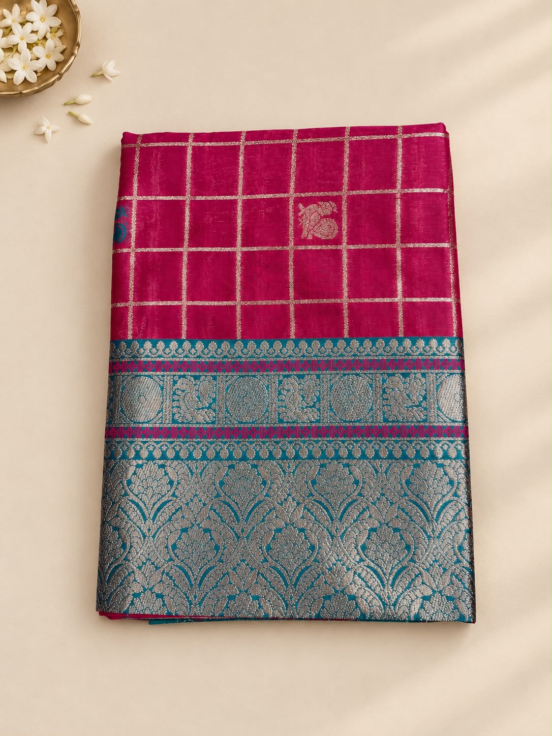 Quixotic Dark Pink Pure Banarasi Silk Saree With Enchanting Blouse Piece
