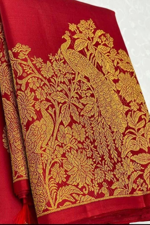 Load image into Gallery viewer, Gossamer Red Soft Banarasi Silk Saree With Chatoyant Blouse Piece
