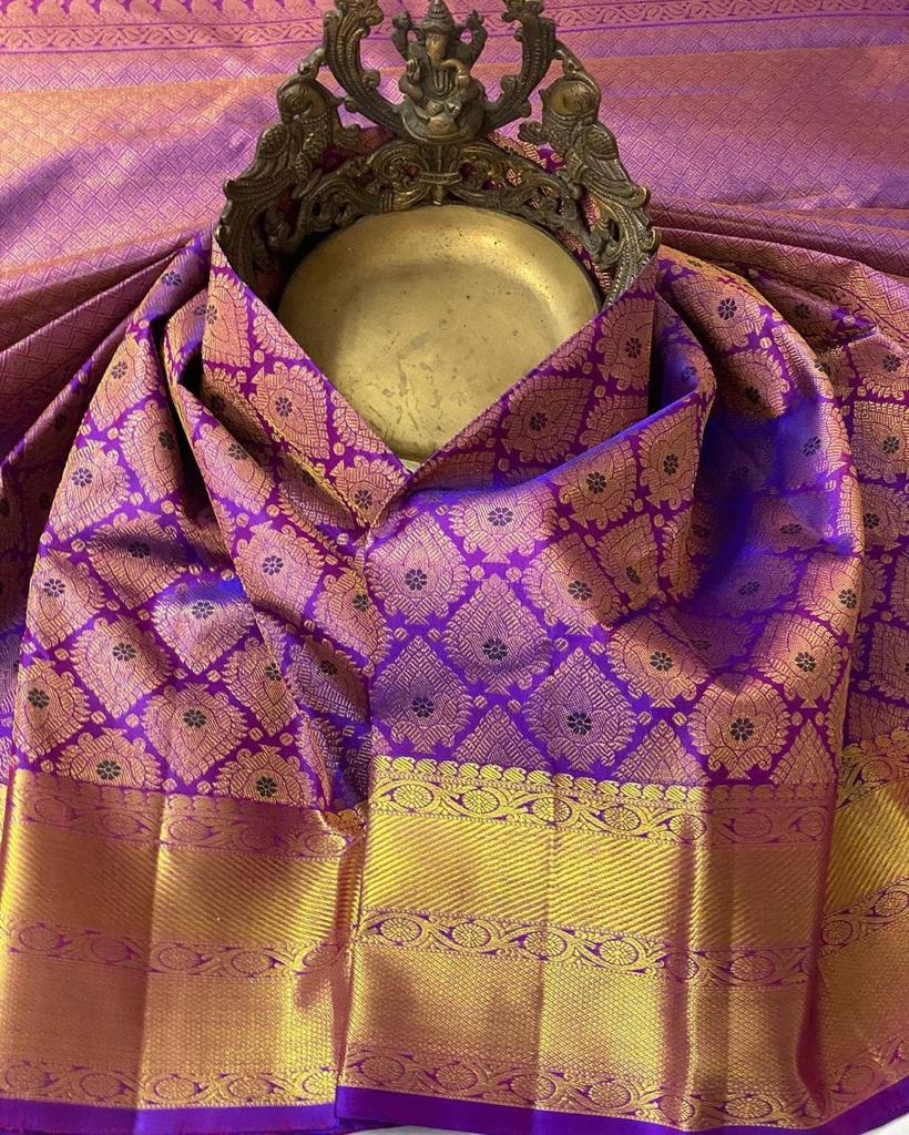 Moiety Purple Soft Silk Saree With Efflorescence Blouse Piece