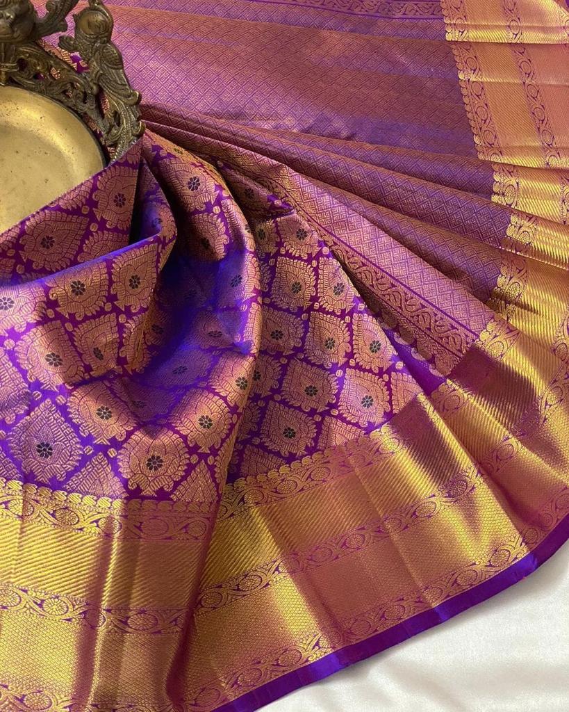 Moiety Purple Soft Silk Saree With Efflorescence Blouse Piece