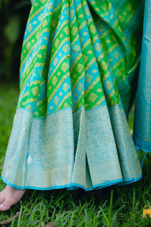 Load image into Gallery viewer, Fragrant Parrot Soft Silk Saree With Ephemeral Blouse Piece
