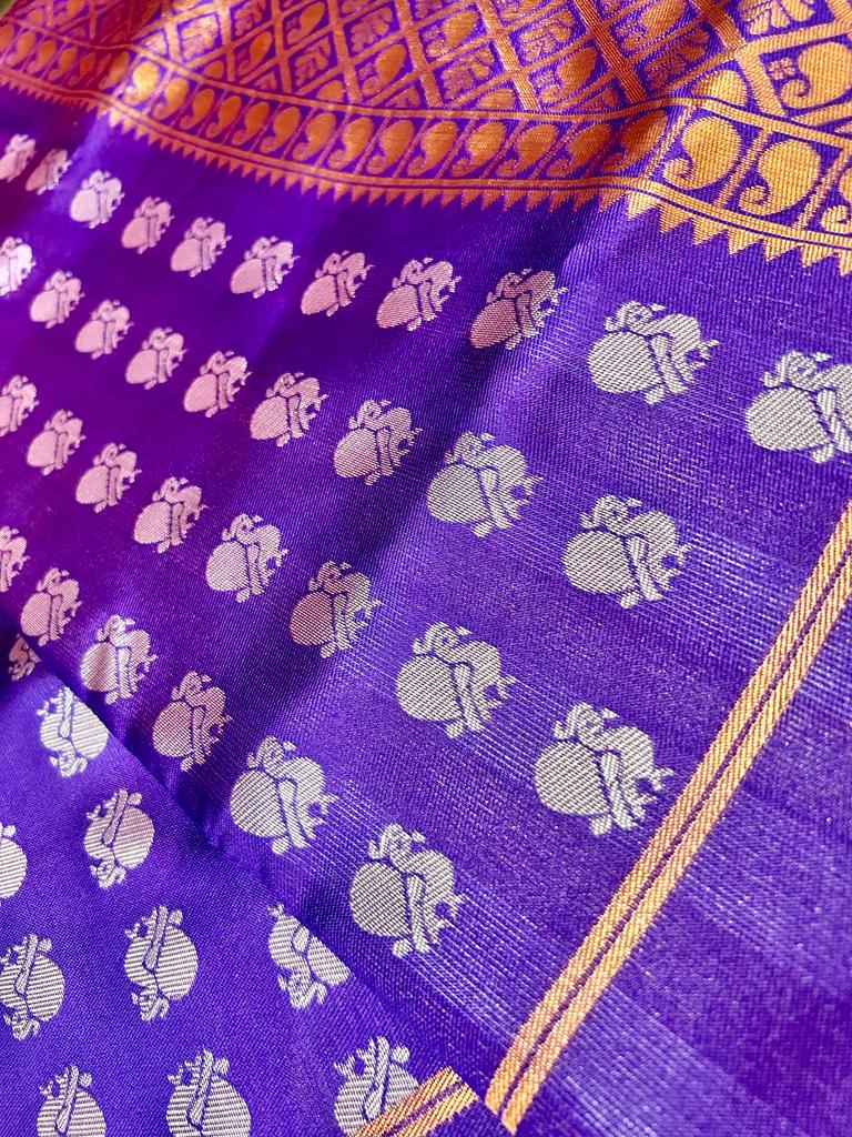 Designer Royal Blue Soft Silk Saree With Sizzling Blouse Piece