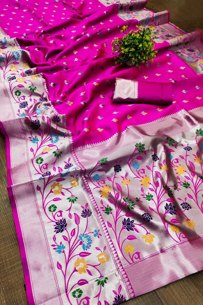 Extraordinary Magenta Paithani Silk Saree With Lovely Blouse Piece