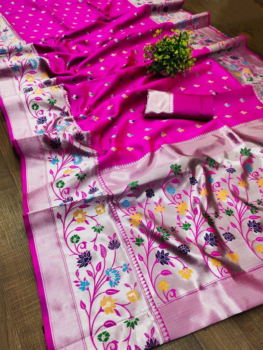 Extraordinary Magenta Paithani Silk Saree With Lovely Blouse Piece