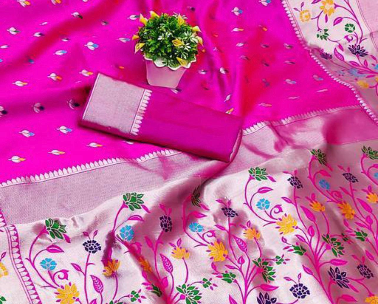 Extraordinary Magenta Paithani Silk Saree With Lovely Blouse Piece