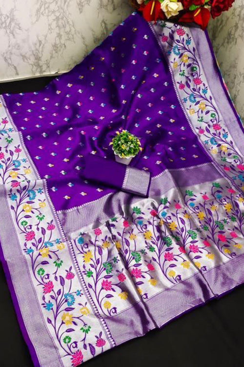 Load image into Gallery viewer, Blissful Purple Paithani Silk Saree With Desirable Blouse Piece
