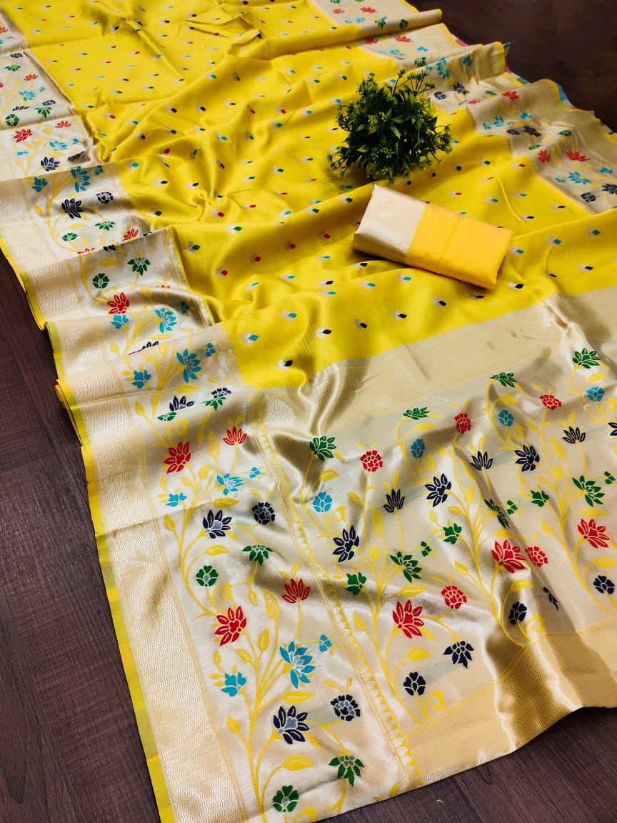 Murmurous Yellow Paithani Silk Saree With Propinquity Blouse Piece